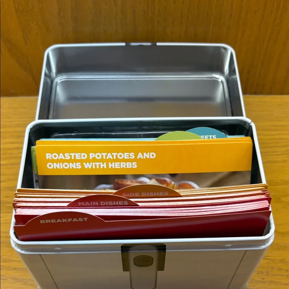 Air Fryer Recipes Recipe Box - White - Picture 3 of 4